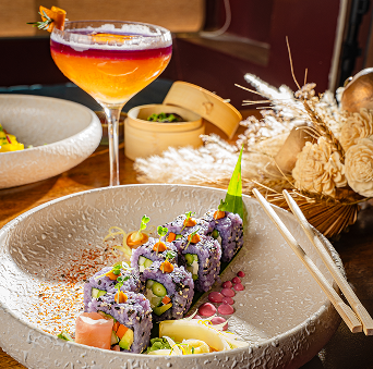 Sushi & Cocktail Dish